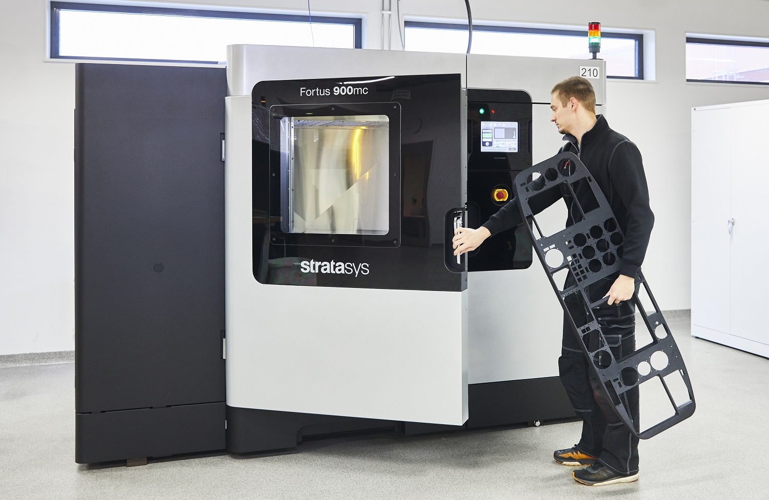 FDM, Polyjet, Metallic & Fiber 3D Printers